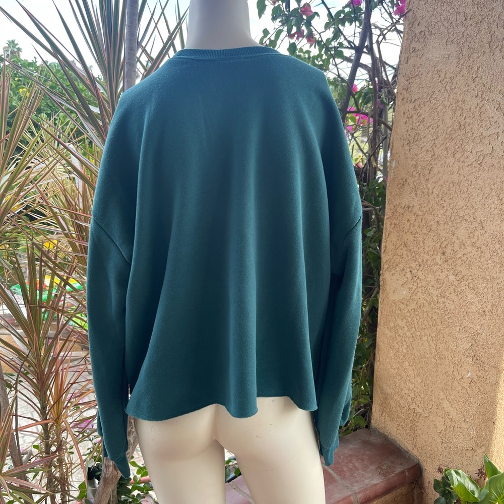 Peanuts Snoopy Graphic Crop Sweatshirt LARGE - Picture 10 of 10